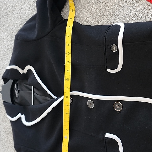 JONES NEW YORK Sz 6 Lined Black Blazer - Picture 6 of 7